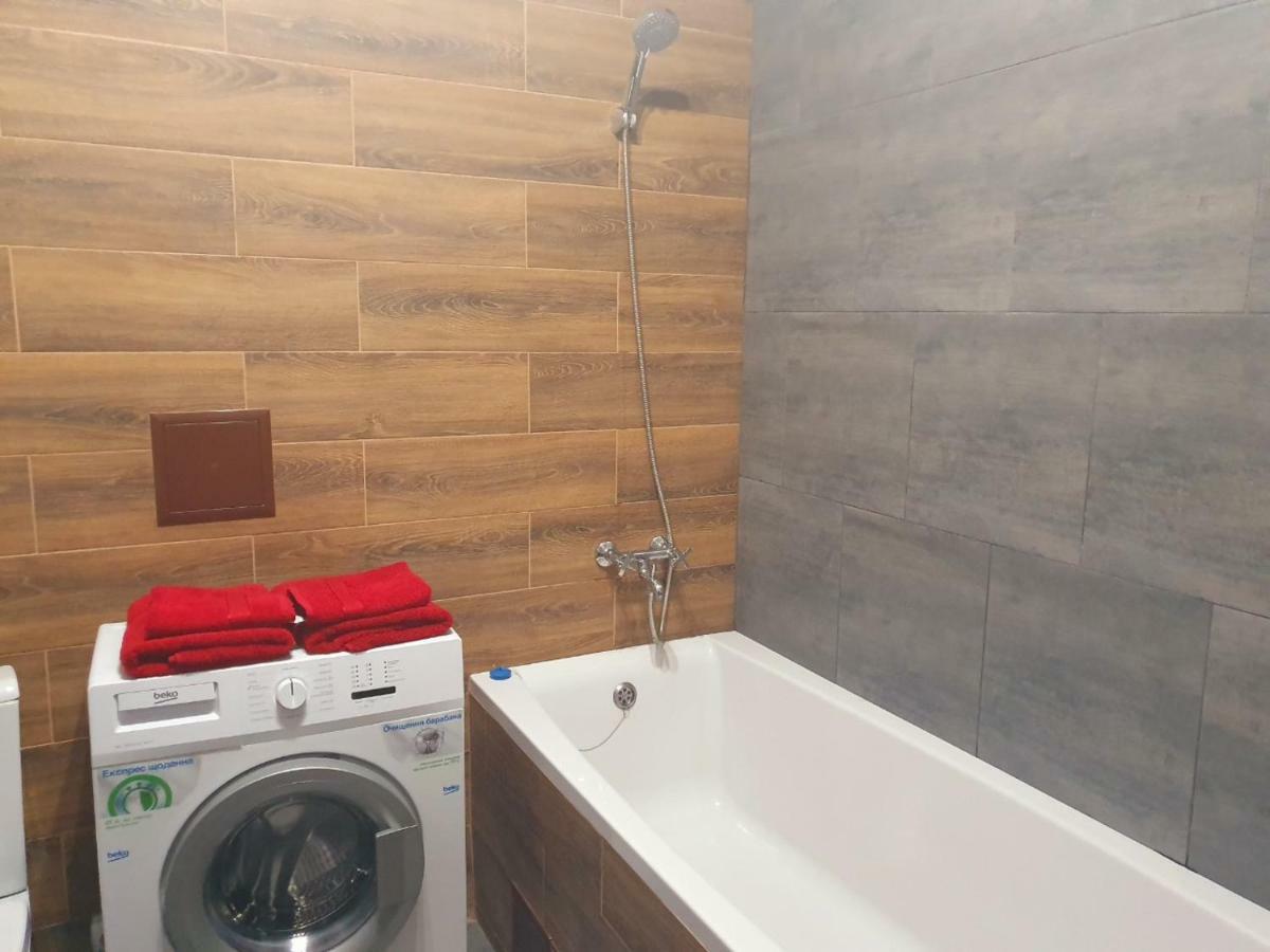 Apartment Yes 41 Uzhhorod Exterior photo